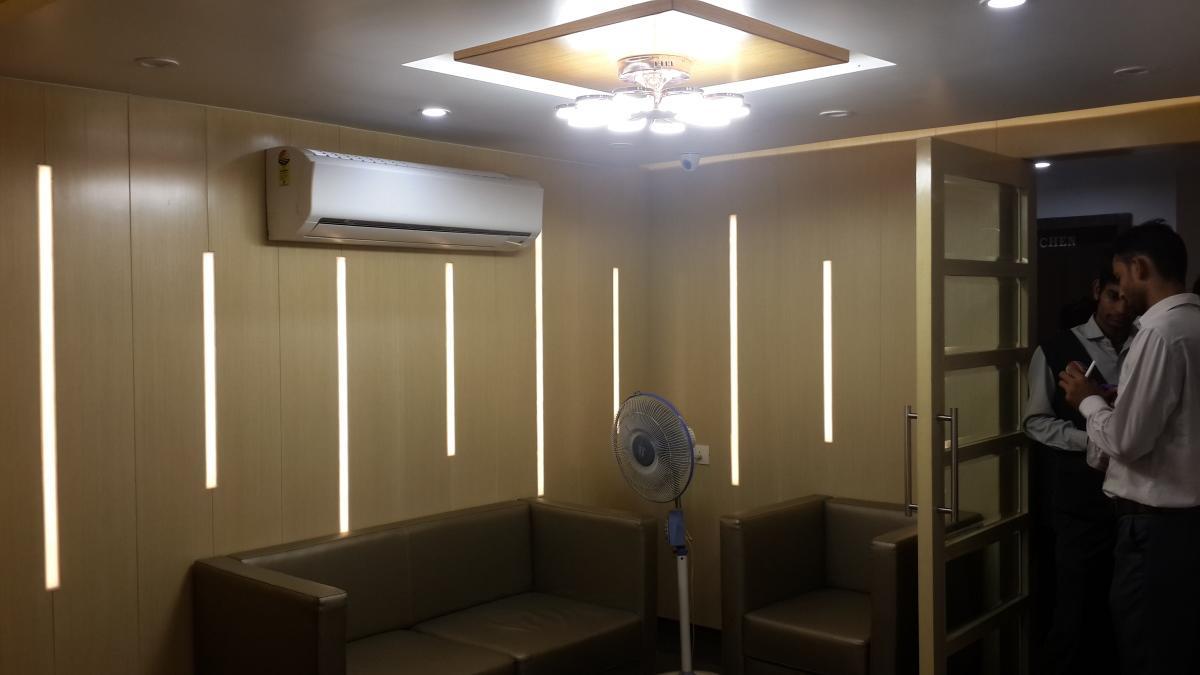 Hotel Zenith Сурат Екстериор снимка